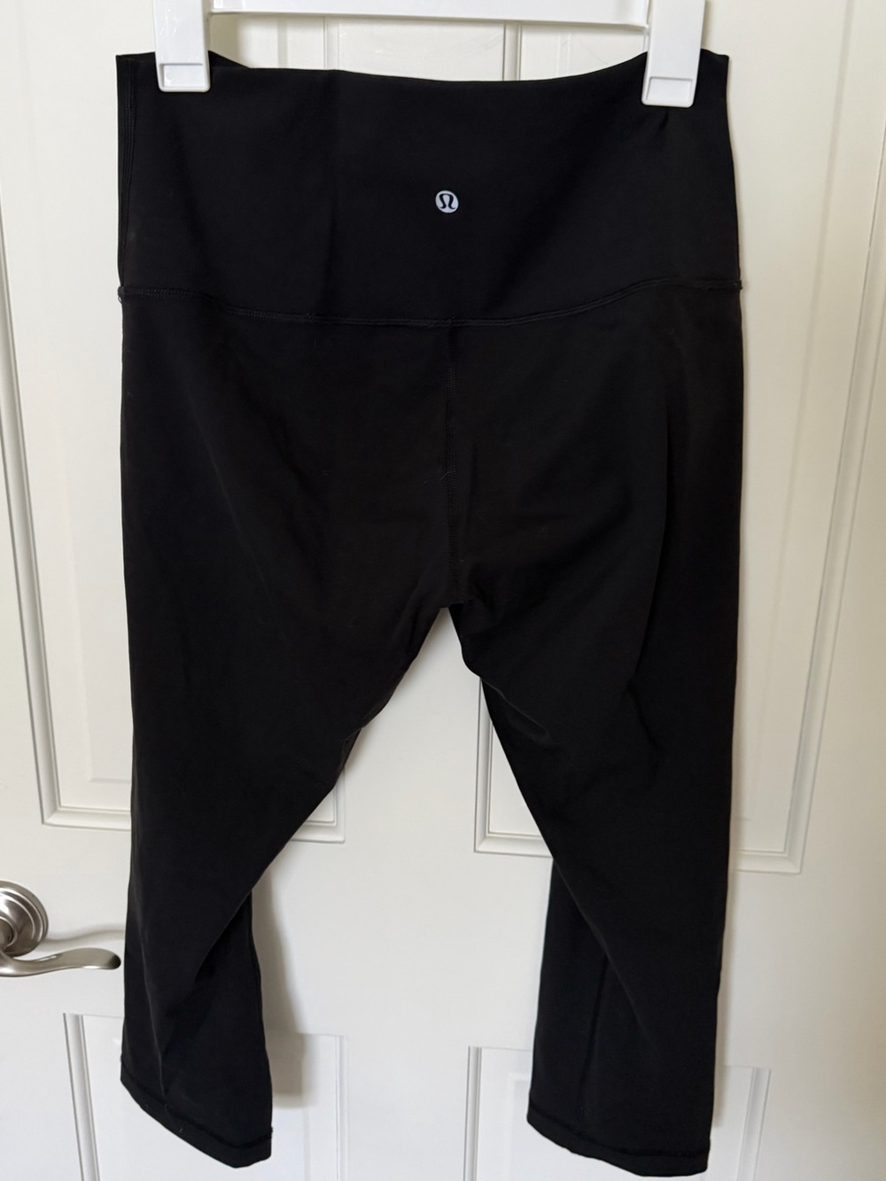 lululemon athletica Black High-Rise Cropped Leggings